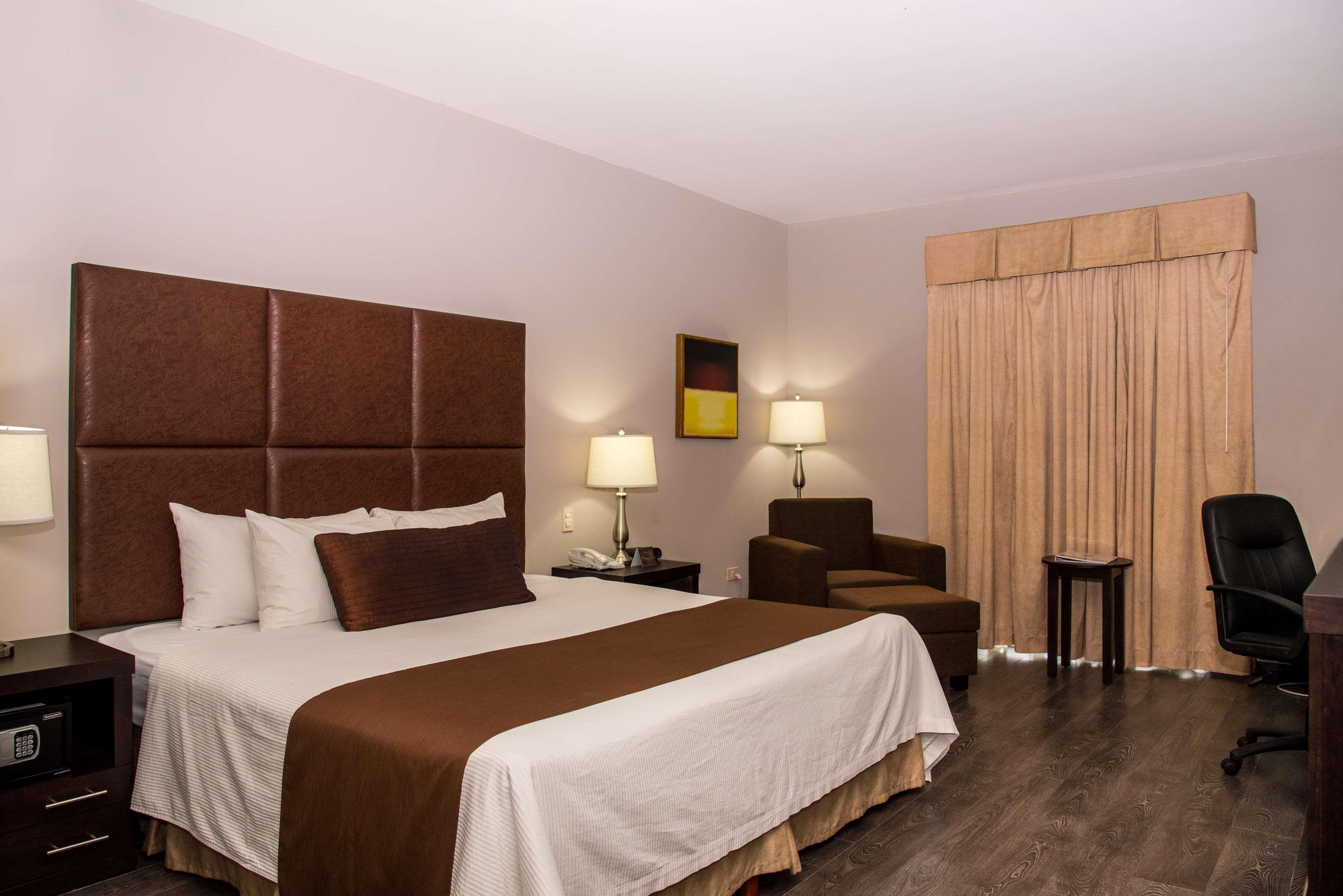 Best Western Plus Monterrey Airport Apodaca Bagian luar foto