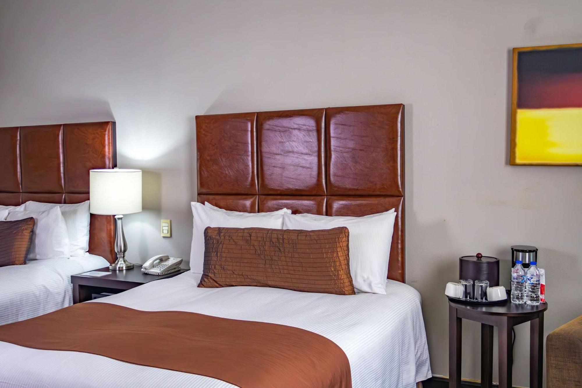 Best Western Plus Monterrey Airport Apodaca Bagian luar foto