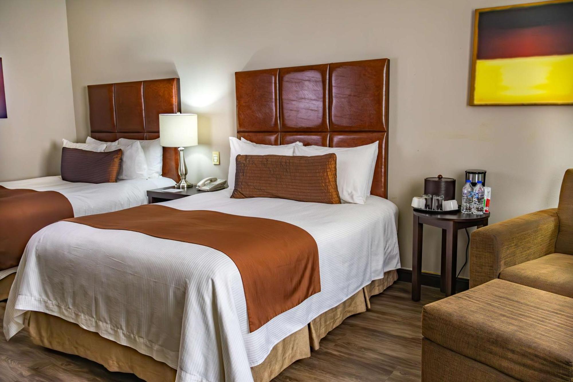 Best Western Plus Monterrey Airport Apodaca Bagian luar foto