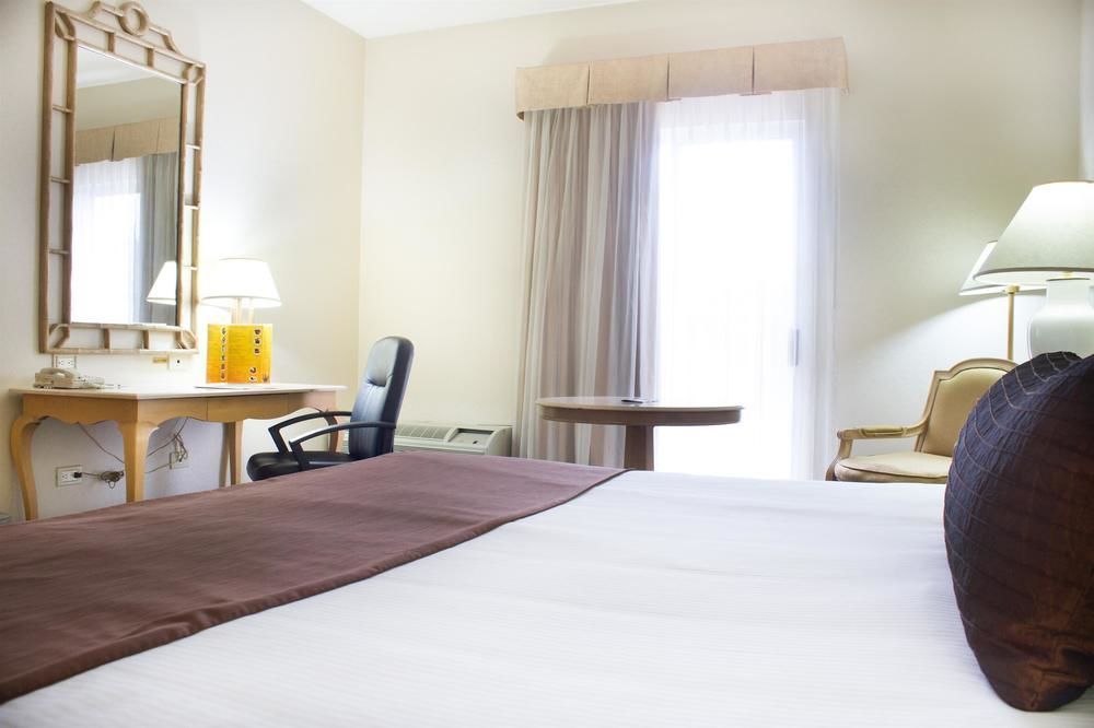 Best Western Plus Monterrey Airport Apodaca Bagian luar foto