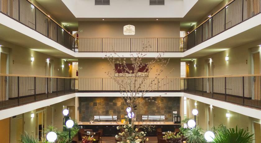 Best Western Plus Monterrey Airport Apodaca Bagian luar foto